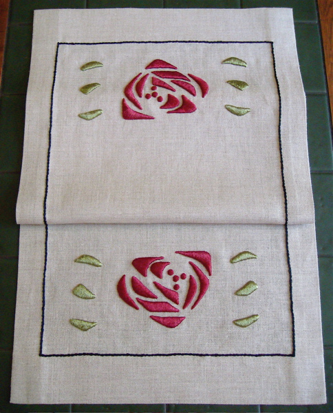 Rose Table Scarf (silk) - Click Image to Close